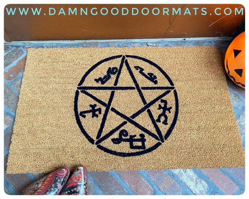 Promotional graphic for an all natural, sustainable, eco-friendly coir doormat made by Damn GoodDoormats